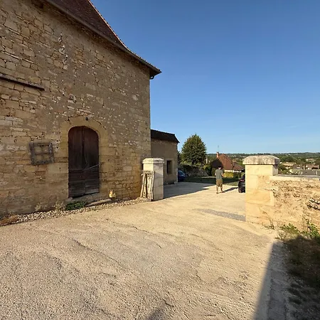 Exceptional Rental, Les Roses, 12 Beds Villa Excideuil
